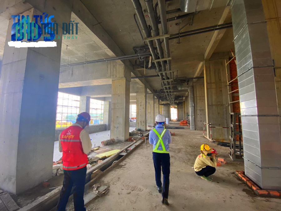 RICCA Q9, TMDV 115m2 cao hơn 10m giá 4,3 tỷ VAT, Phú Hữu