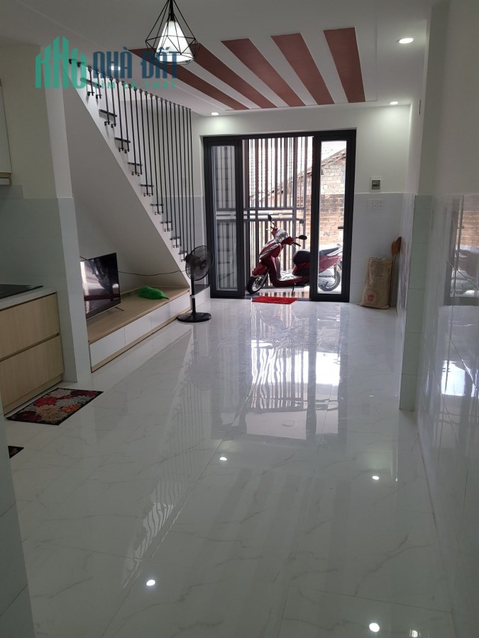 Bán nhà 2 lầu đường Hương Điền - Đồng Nai - p Phước Hải Nha Trang