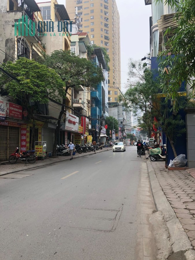 BÁN ĐẤT KHU GIÃN DÂN VĂN QUÁN - PHÂN LÔ VỈA HÈ Ô TÔ TRÁNH ,DT 30M2,GIÁ 3,75 TỶ