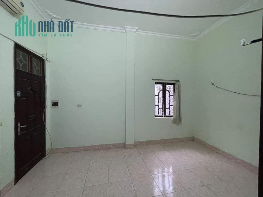BÁN NHÀ PHỐ HOÀNG MAI, 25M RA PHỐ, BA GÁC ĐỖ, LÔ GÓC, 25M, 2 TỶ 25. LH 0945262238