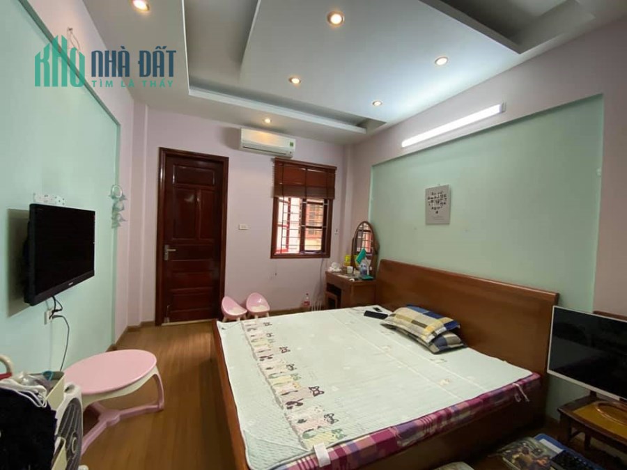 Bán gấp Mảnh đất Cổ Nhuế giá 3.2 tỷ, 50m2, MT 5,8m, Oto cạnh nhà