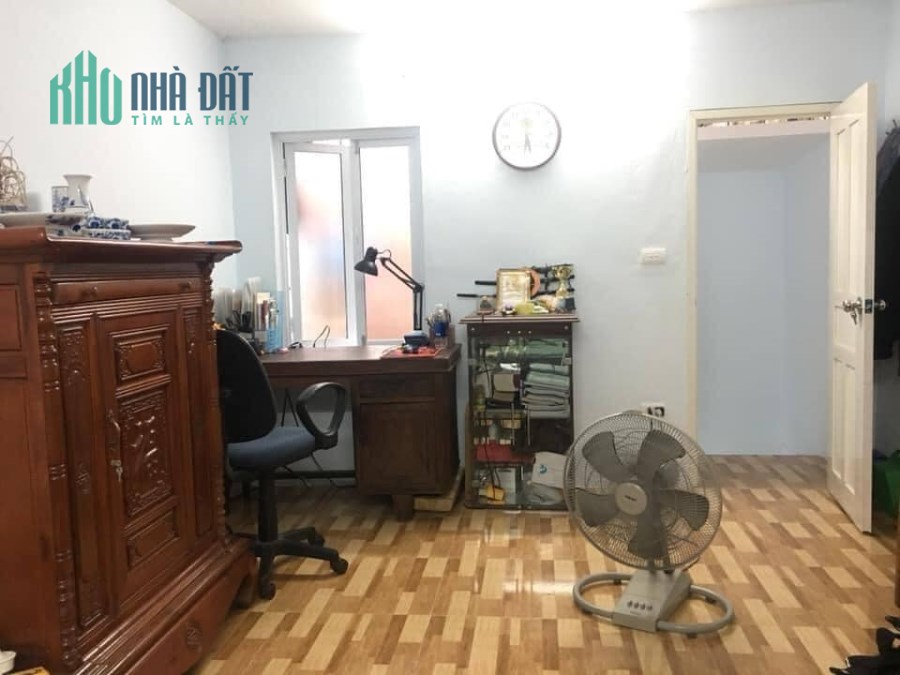 Bán nhà phố Hoàng Mai- chỉ 2 tỷ- Nhà đẹp ở luôn !