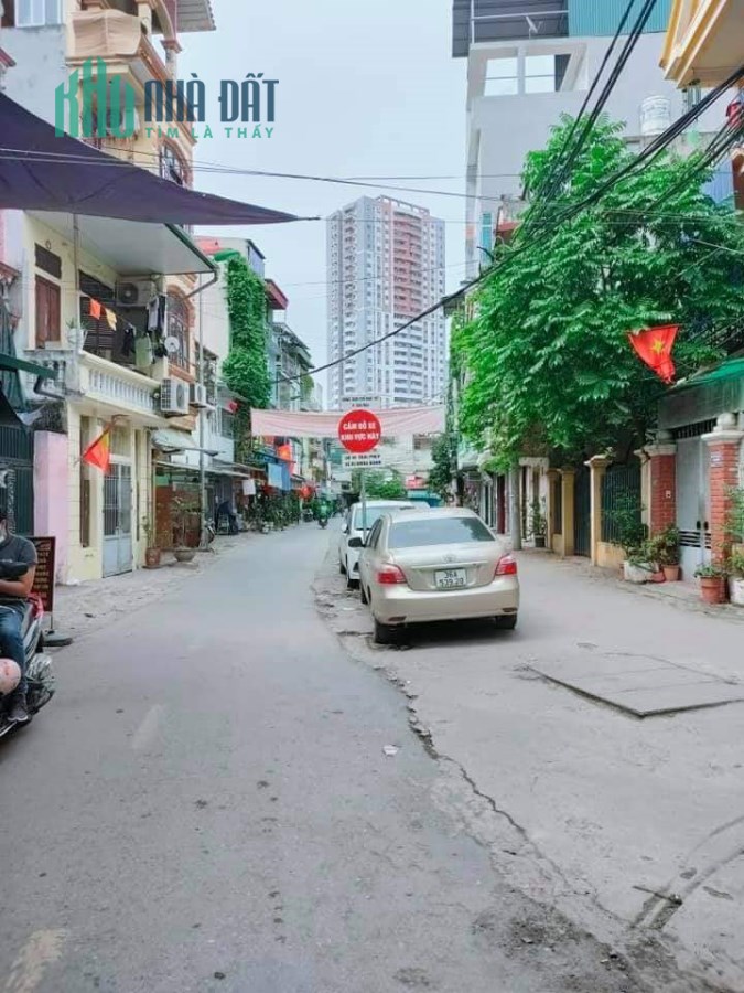 HẤP DẪN NGỌT NGÀO NHÀ HOÀNG MAI MỚI-OTO-KINH DOANH 40mx5T, 3.4mt chỉ NHỈNH 4 TỶ