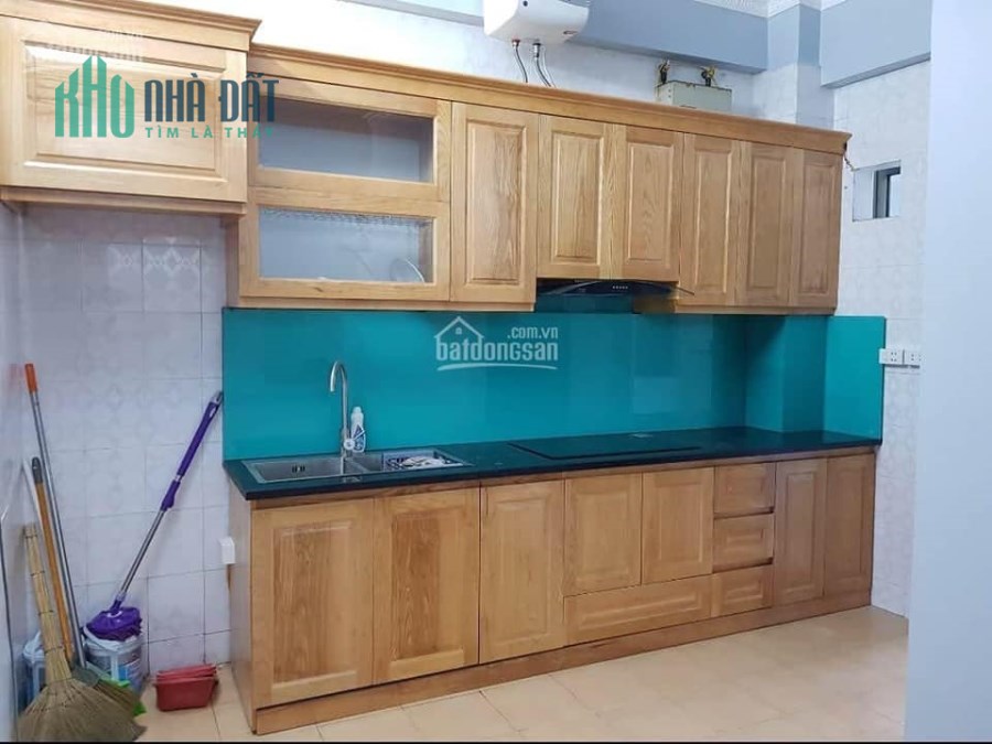 Bán gấp CH tập thể Bùi Ngọc Dương ( tầng 1) giá 1.65 tỷ, 62m2, SĐCC
