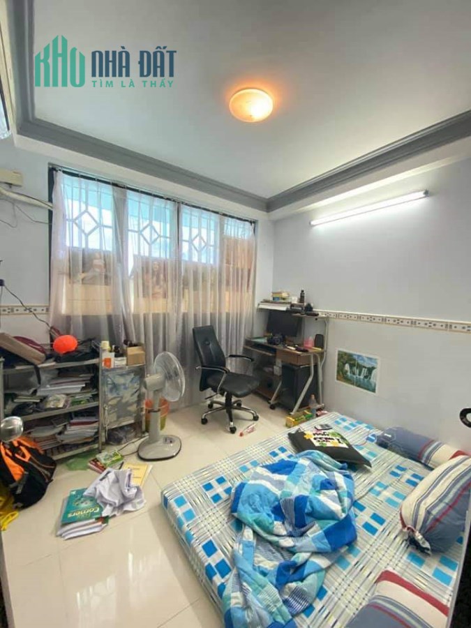 Bán gấp nhà 4 tầng BTCT đường Âu Cơ, P9, Tân Bình chỉ 3.05 tỷ. 936964546