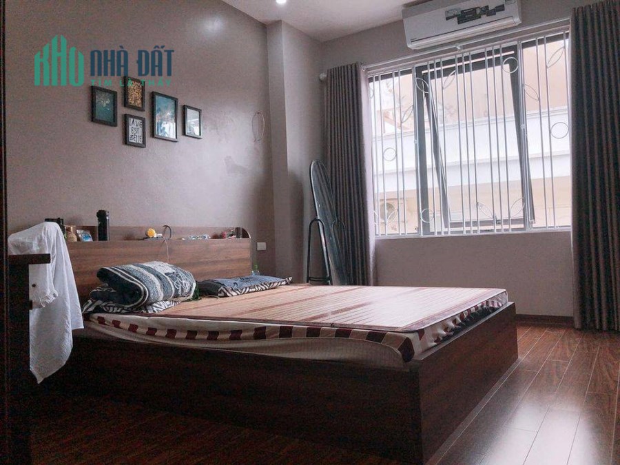 Bán nhà Mặt ngõ Giảng Võ giá 5.65 tỷ, 22mx5T, Oto vào, KD tốt