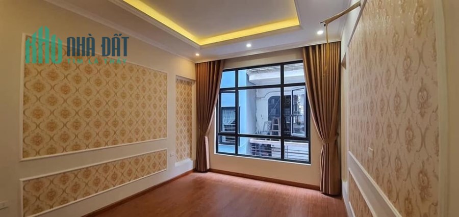Cần bán gấp nhà ngõ 281 Trương Định giá 3.3 tỷ, 48mx4 tầng, Mới đẹp