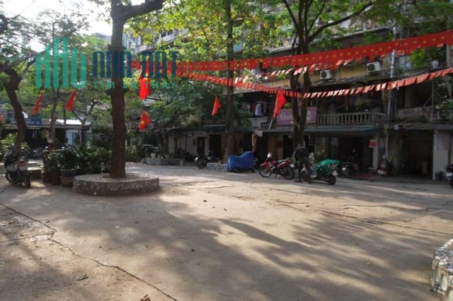 Bán căn hộ tập thể  nhà A2 tầng 2 P.206 Nguyễn Chính, Tân Mai, Hoàng Mai, Hà Nội