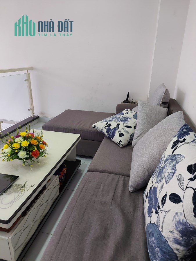 Mua nhà tặng nội thất – Tường 20cm cách âm hoàn toàn