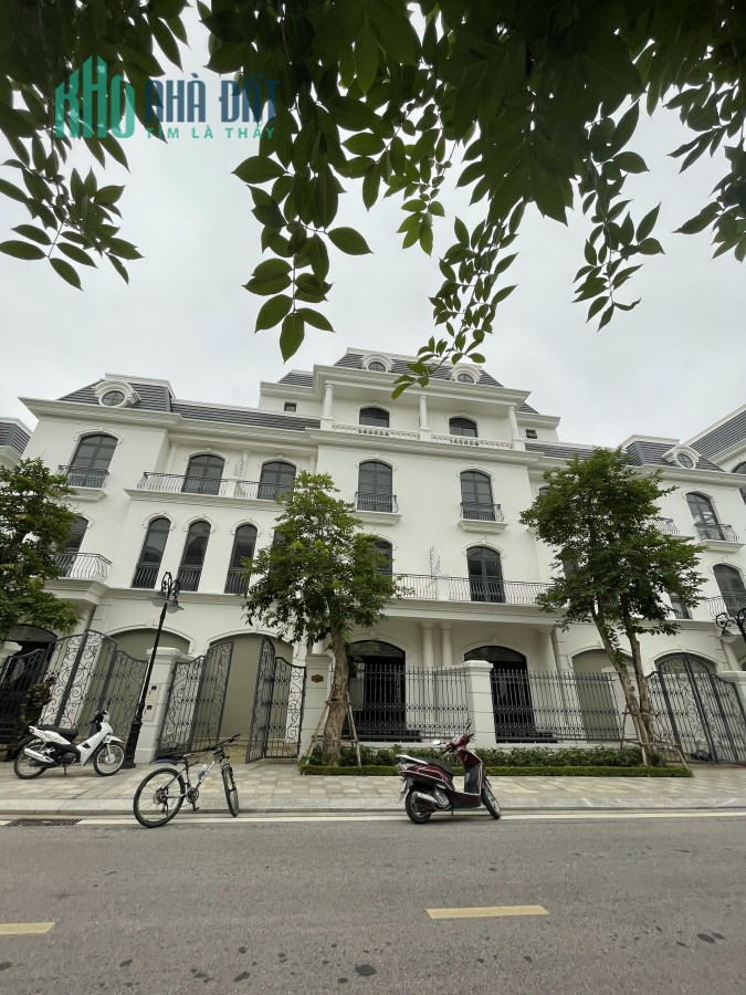 Gia đình bán gấp căn liền kề 87,5m2 xây 4,5 tầng giá nhỉnh 5 tỷ KD tốt Vinhomes Star City Thanh Hoá