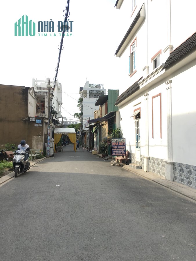 Bán nhà mới HXH đường Lê Văn Khương,phường Hiệp Thành,Quận 12 dt 60m2,2 tầng,giá 3.8 tỷ