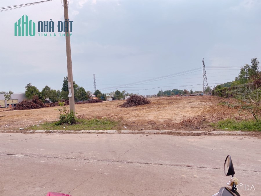 Bán đất Bình Dương, gần chợ Bến Cát, cách chợ tầm 3km, sổ riêng từng nền