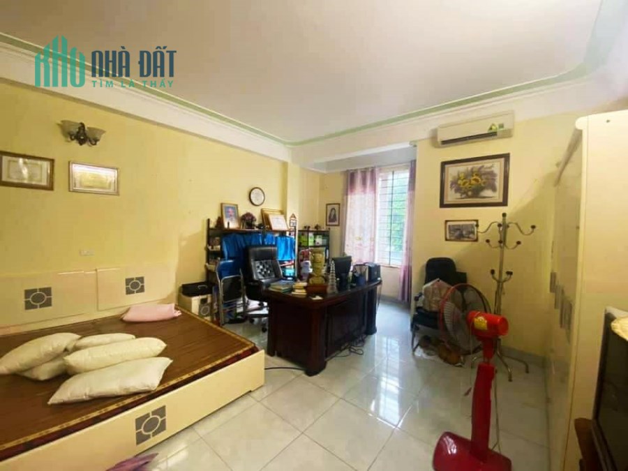 Bán nhà Liền kề Văn Phú ngay quận ủy Hà Đông ô tô kinh doanh VP. Giá 8.9 tỷ (TL)