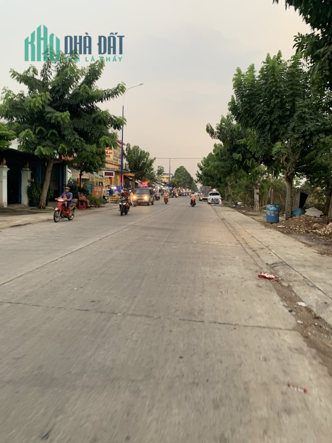 Bán đất Bình Dương giá 1,399 tỷ (100m2) có sổ nằm gần công viên thanh Lễ TP Thủ Dầu Một, Bình Dương