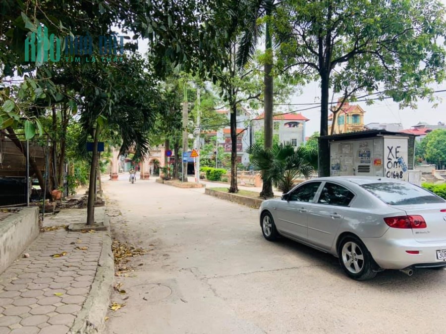 bán đất Phú Diễn - lô góc - 2 thoáng - ô tô đỗ