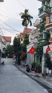 💥 THỬA ĐẤT ĐẸP- NGỌC THỤY - ĐƯỜNG NHỰA 2 Ô TÔ TRÁNH- THOÁNG, NGÕ THÔNG.