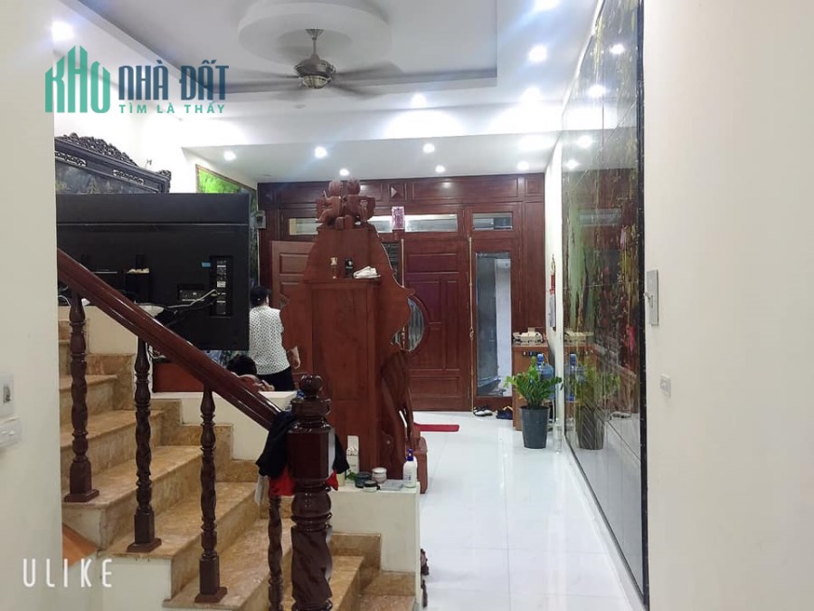 Bán gấp Homstay Phố Lý Thường Kiệt 52m, 6 Tầng, doanh thu 30 triệu / tháng