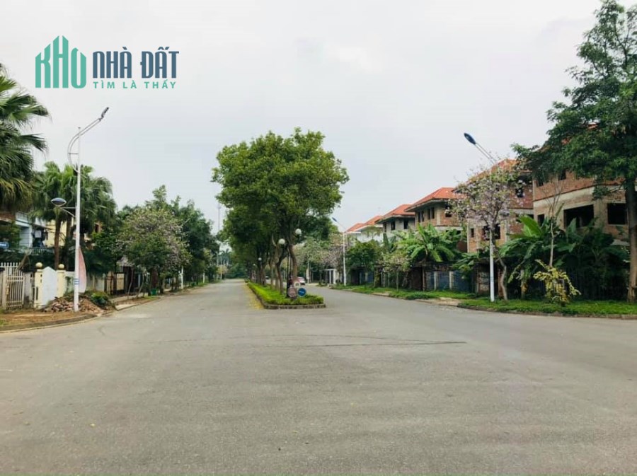 CHính chủ bán biệt thự tại KĐT Quang Minh