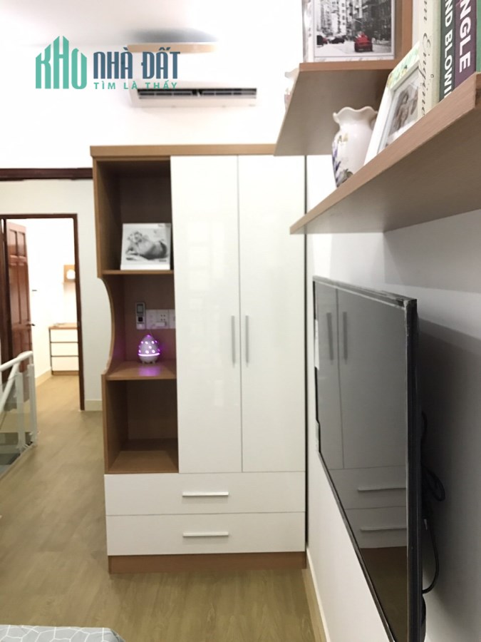 chính chủ sang gấp căn nhà phạm văn chiêu P9 gò vấp DT đẹp 4x12m hẻm xe hơi 4m nhựa