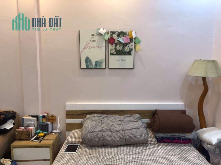 Bán Mặt phố Đặng Tất giá 11 tỷ, 25mx4 tầng, MT 7,3m, KD đắc địa