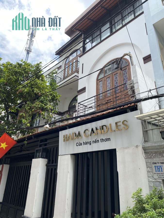 Bán Tòa Nhà Kinh Doanh Khách Sạn Hoặc Làm Căn Hộ Cho Thuê.Hẻm Đường Hoàng Sa Trung Tâm Q1