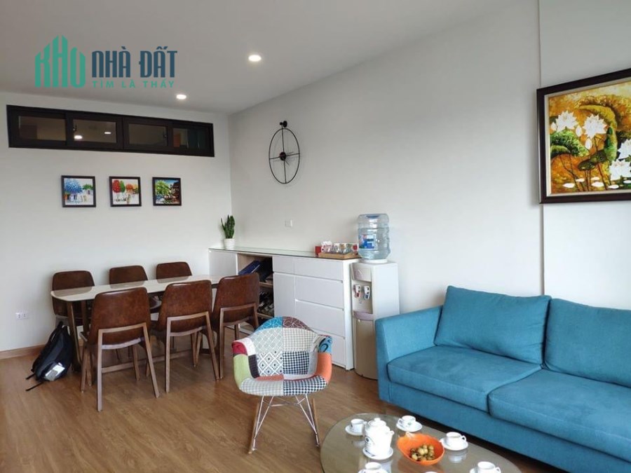Bán gấp trong tháng nhà Phố Lý Nam Đế giá 3.2 tỷ, 25mx5 tầng, SĐCC
