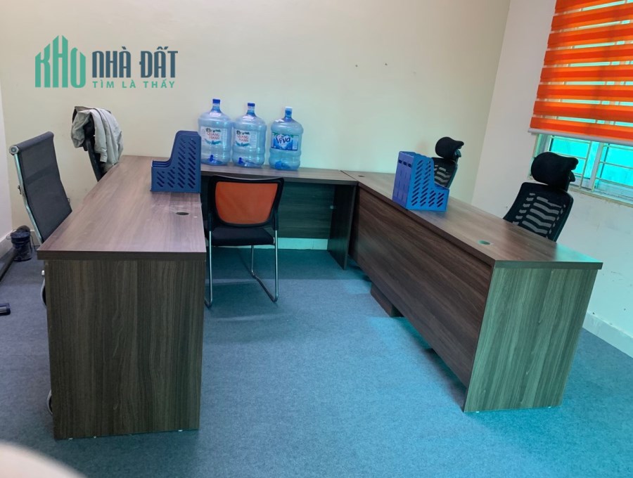 Cho thuê Văn Phòng khép kín phố Nguyễn Tuân, điều hòa mát lạnh 30m2 chỉ 2,222 triệu. 0989626116