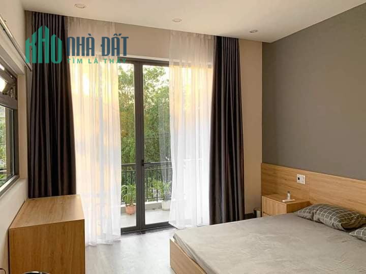 Bán Homestay gần phố Tràng Thi 55m 6 tầng, D.thu 35 triệu/tháng. LH 0988766828.