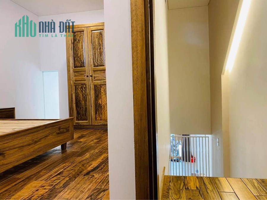 Bán nhà chủ tiệm vàng nổi tiếng TMJ – Phường 15 Tân Bình