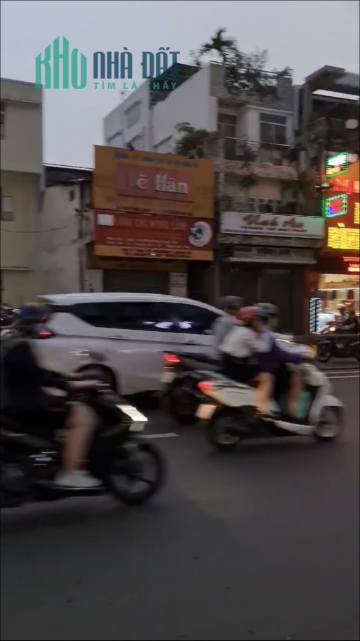 siêu hiếm MẶT TIỀN QUẬN 3- HIẾM NGANG 4.5M - YÊU THƯƠNG CHỈ 12.2 TỶ -THUÊ KHỦNG