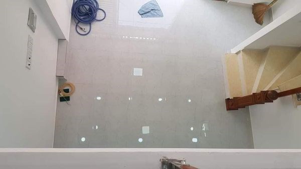 Bán nhà mặt tiền đường lê tự tài 3 tầng 45m2 giá 9 tỷ 2