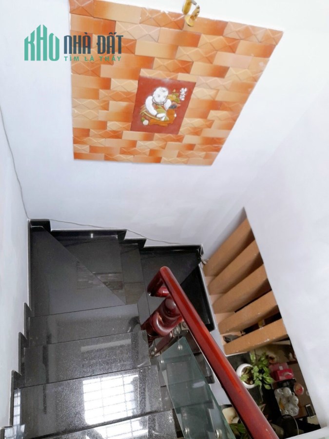 Chủ bán nhà giấu hàng xóm, HXH khu đảo Trường Sa, Q.Phú Nhuận