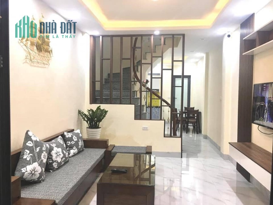 BÁN NHÀ YÊN HÒA, CẦU GIẤY, 45M2, 4 TẦNG, FULL NỘI THẤT NHẬP KHẨU, GIÁ 4.9 TỶ