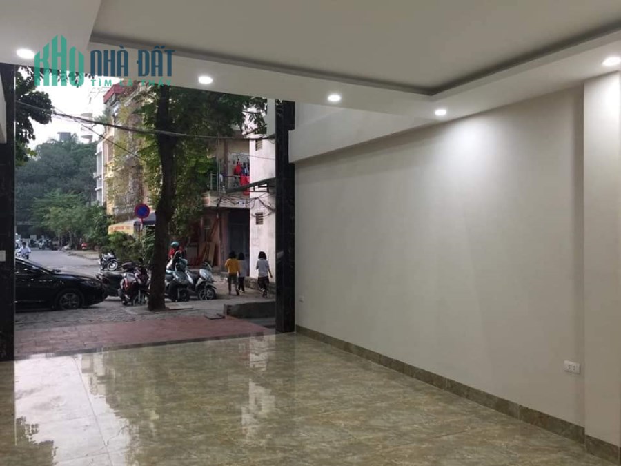 Bán tòa nhà Trần Quang Diệu, Kinh doanh, Ngõ thông, Thang máy, 75m2, 19 tỷ