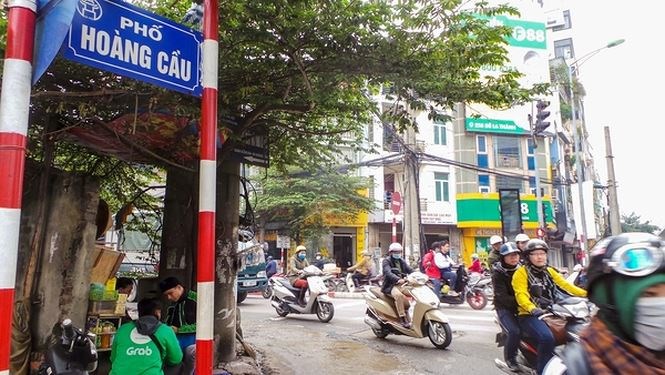Bán nhà phố Hoàng Cầu, 4 ô tô tránh, vỉa hè, kinh doanh, 90m2 x 5T. 26.8 tỷ. 0859966996