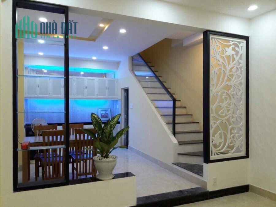 Bán nhà HXH đường Thống Nhất gò vấp 45m2 2 tầng giá 4.39 tỷ