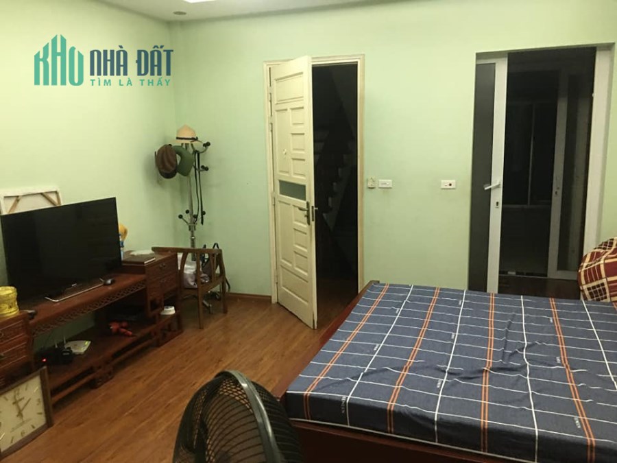 Phân Lô, Trung Kính, Cầu Giấy, 60m*5T*MT5m, 14 tỷ, Ô Tô Tránh, Kinh Doanh, Vỉa Hè, Trung Tâm.