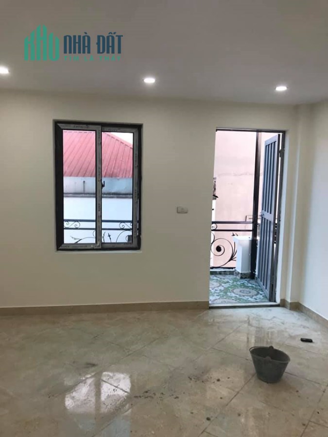 Bán nhà riêng trong ngõ chợ Khâm Thiên giá 3.9 tỷ, 35mx4 tầng, ngõ gần