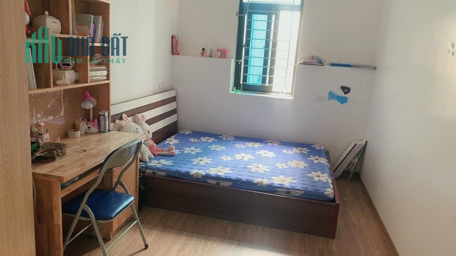 Bán gấp CH tập thể ngõ 9 Đào Tấn (tầng 2) giá 1.85 tỷ, 60m2, NT cơ bản
