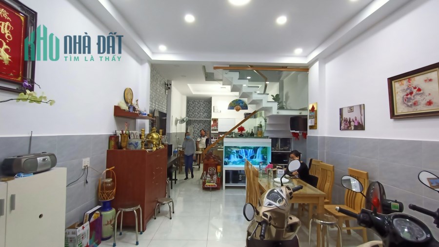 Bán nhà Nguyễn Quý Anh,P.TSN,Q.Tân Phú 50M2 2T 2PN nhà mới đẹp vào ở ngay giá 4tỷ9