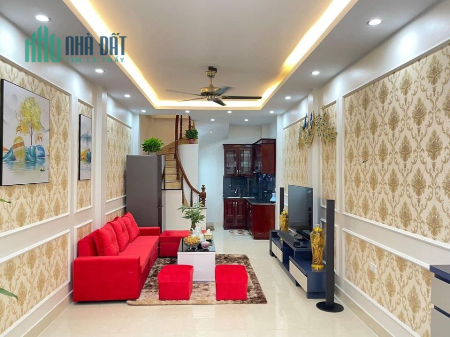 Bán nhà Kim Giang-Khương Trung Dưới 3 tỷ 33mx 4 tầng full nội thất , về ở ngay