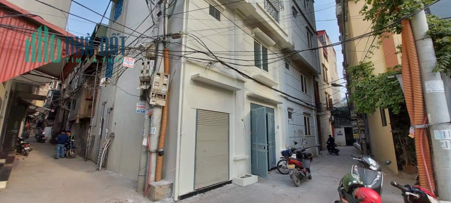 HOT 45M 5tầng 4m MT 3,5 tỷ P.Lô ô tô ở ngay gần phố TRẦN PHÚ.
