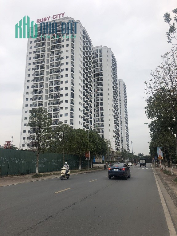 Bán đất Phúc Lợi 58m2, MT 4.2m, ngõ 8m, vị trí đắc địa để đầu tư.