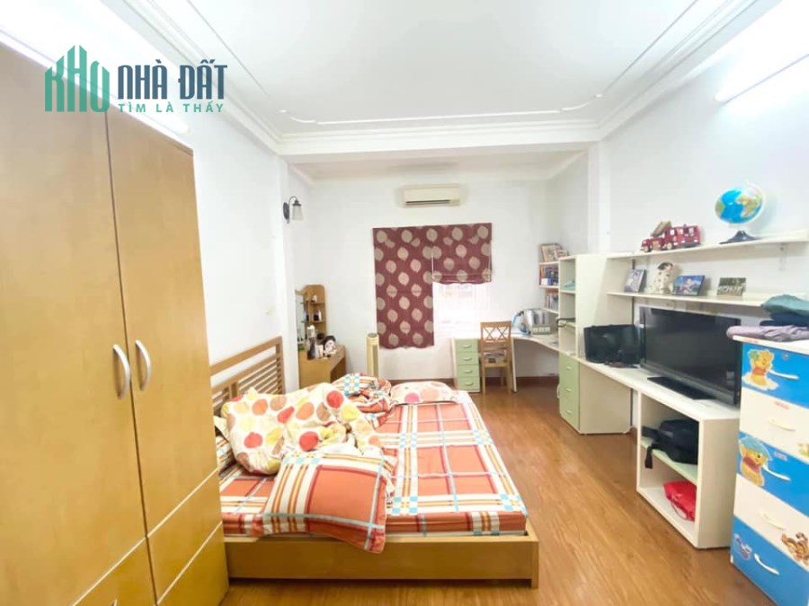 Cần bán gấp nhà Phố Nghĩa Dũng 3.45 tỷ, 42m2, oto đỗ gần, ở luôn