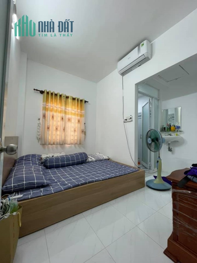 Chính chủ bán nhà không qua môi giới, Lê Văn Lương , quận 7 , 65,6m2, giá rẻ , lh 0989149953