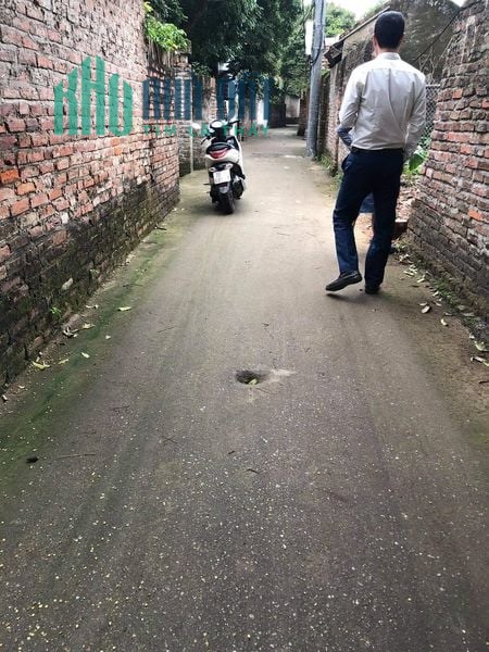 Hơn 1 tỷ có ngay mảnh đất 50m2 đường oto vào thoải mái tại Giao Tất, Kim Sơn. LH 0983253436