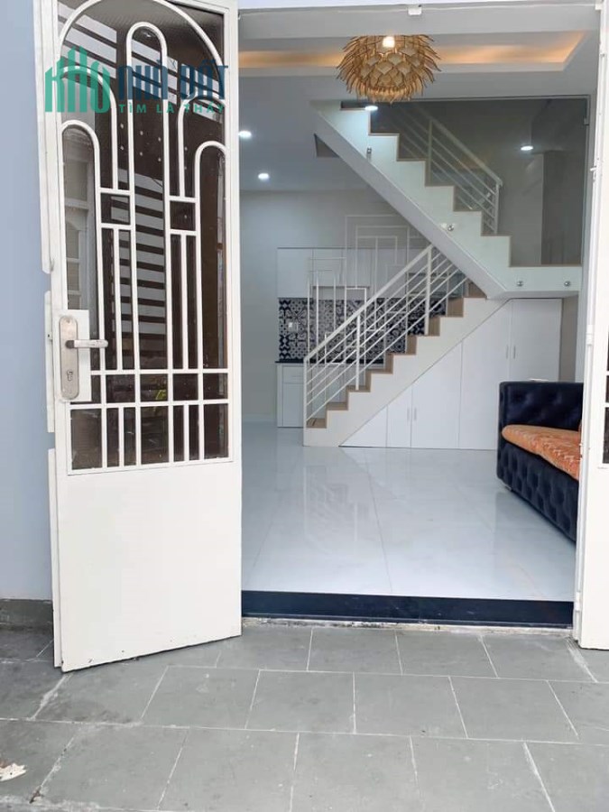 Bán nhà trả nợ Nguyễn Tư Giản 75m2 giá 4tỷ7 gần chợ Phạm Văn Bạch