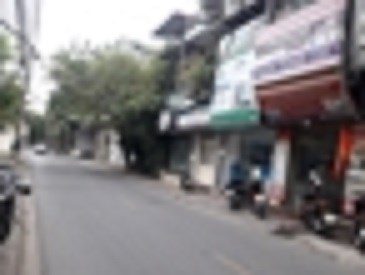 Cho thuê hoặc nhượng lại CH quần áo Thời Trang đang kinh doanh tốt tại 340 Nguyễn Huy Tưởng,