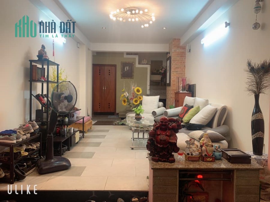 Bán gấp nhà Nguyễn Đình Chiểu, Quận 3, 49m2, 4 tầng, HXH, chỉ 8 tỷ 600.