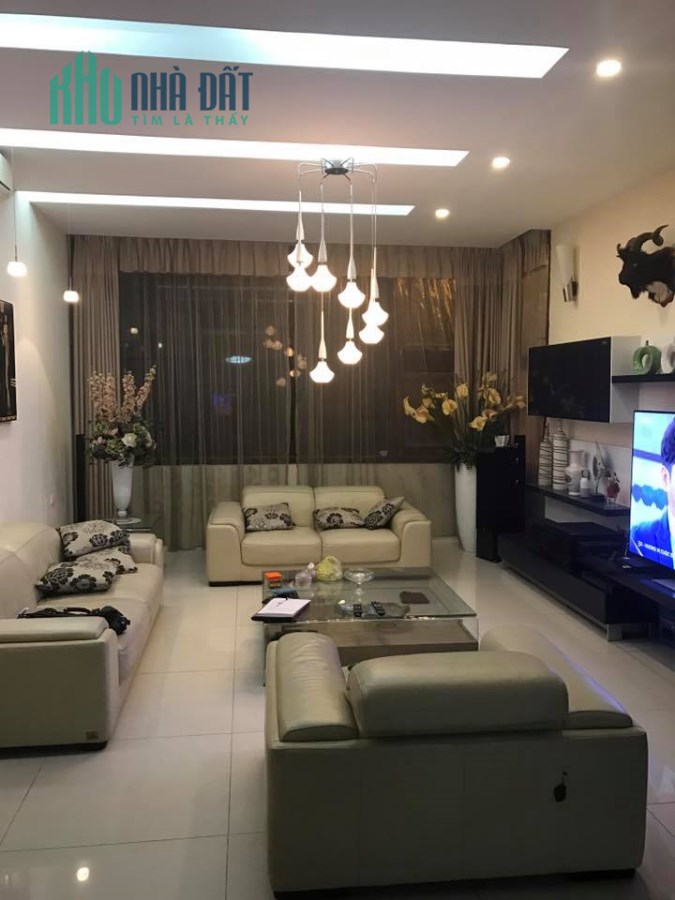 Bán gấp nhà đẹp 44m chỉ 2 tỷ phố Khương Đình Thanh Xuân